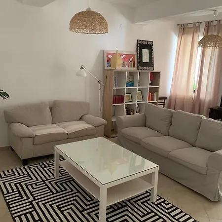 Garden شقة
